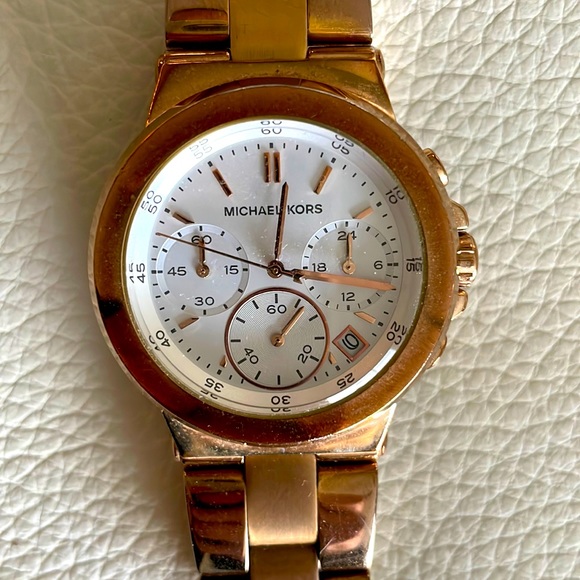 Michael Kors Rose Gold Watch - Used - Picture 1 of 6